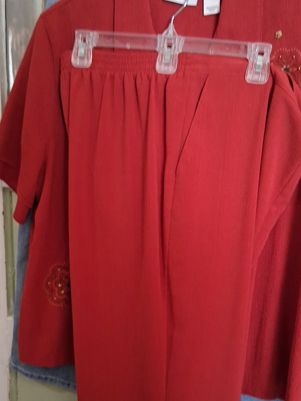 Alfred Dunner Red Pants  with Gathered Waist And Macthing JACKET.